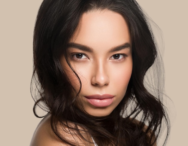 Zoe Lau